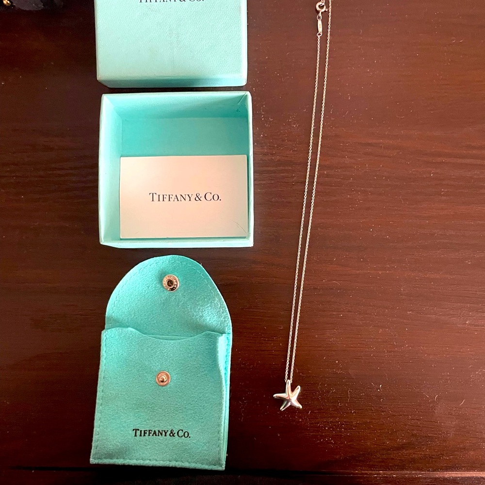 Tiffany’s Elsa Perretti starfish necklace